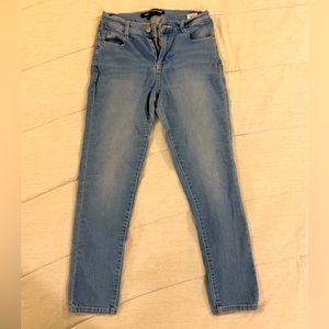 Wallflower “The Ultra Fit” cropped ankle jeans size 5